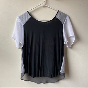 American Eagle Short Sleeve